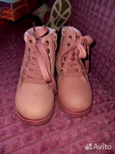 Ботинки для девочки