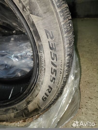 Pirelli Ice Zero 235/55 R19 110H