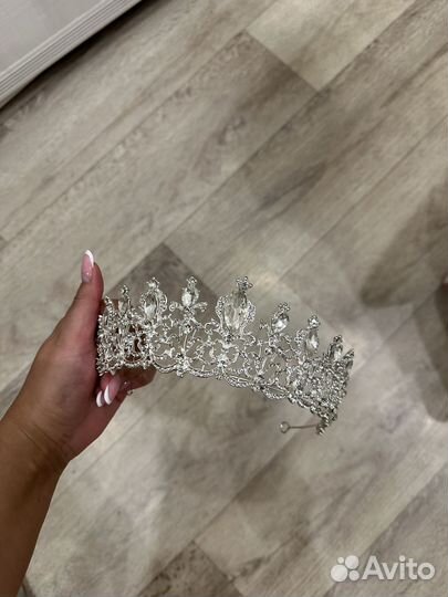 Свадебная диадема