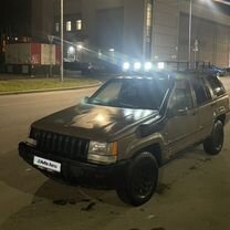 Jeep Grand Cherokee 4.0 AT, 1993, 300 000 км, с пробегом, цена 310 000 руб.