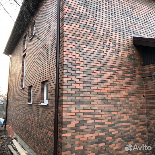 Кирпич облицовочный красный флэш