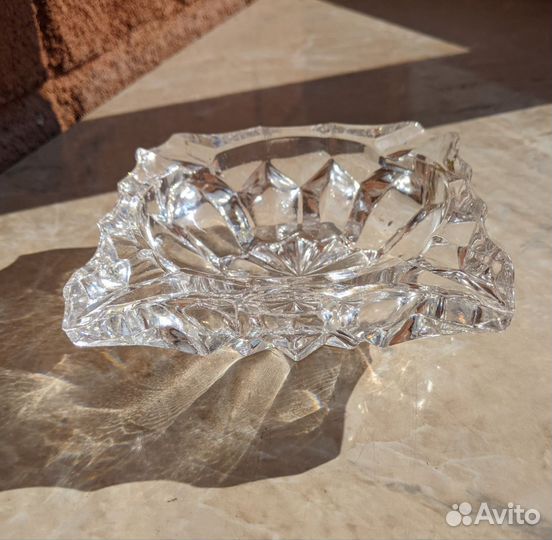Хрустальная пепельница