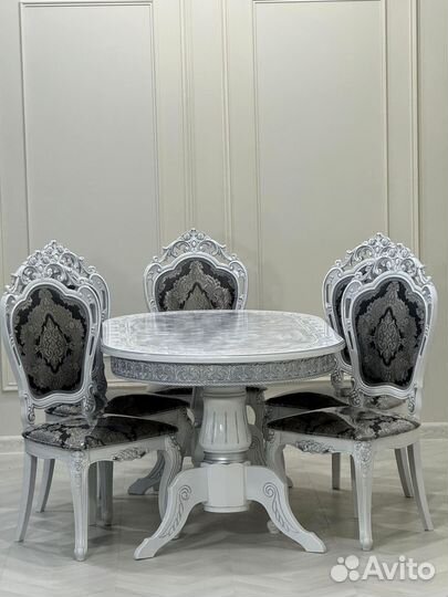 Стол обеденный в наличии\оплата при получении