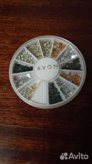 Стразы для ногтей