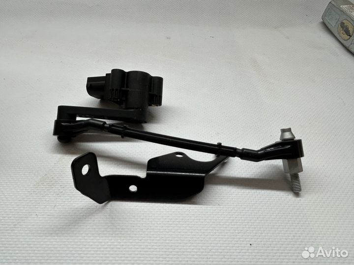 Датчик уровня кузова Range Rover L322 (2002-2012)