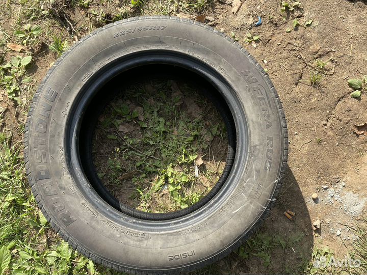 Roadstone N'Fera RU5 225/65 R17 106V