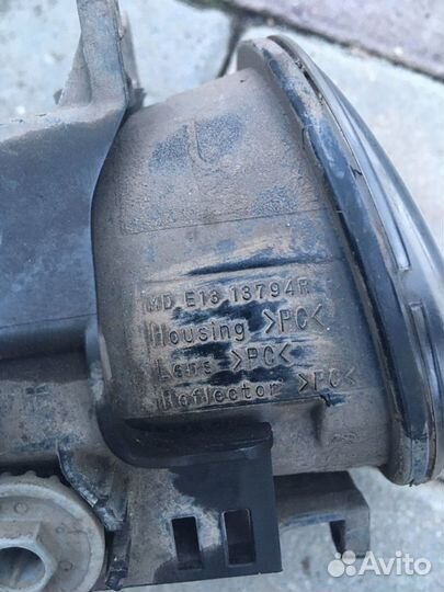 Фара противотуманная toyota land cruiser 200