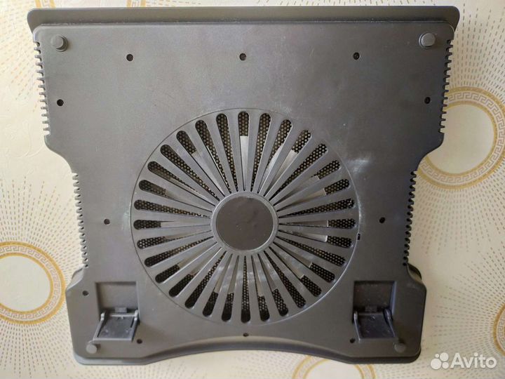 Вентилятор для охлаждения ноутбука