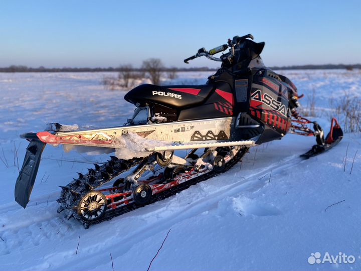 Снегоход Polaris Assault 144