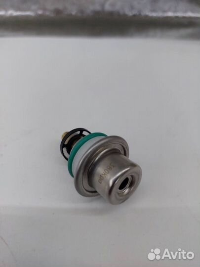 Регулятор давления топлива 21800113901100