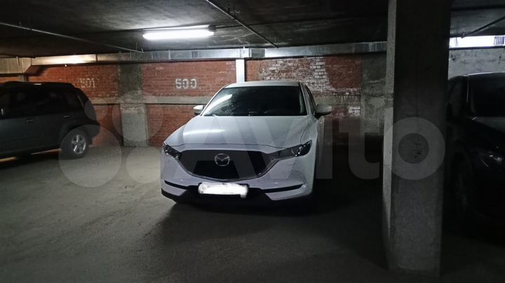 Машиноместо, 12 м²