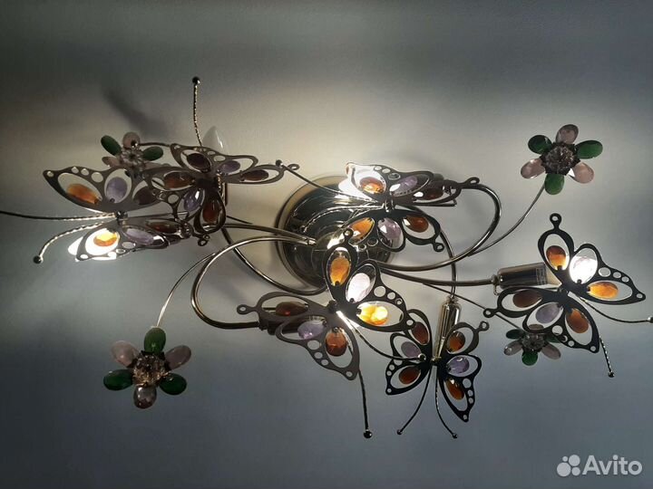 Комплект люстра и бра