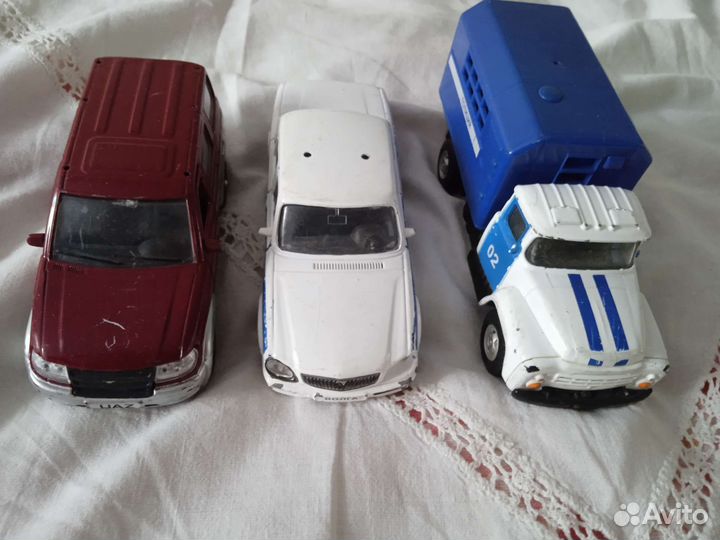 Машинки 3 шт