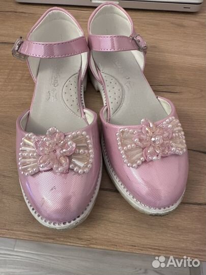 Туфли для девочки