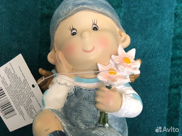 Фигрурка садовая «Девочка на шаре»