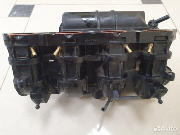 Коллектор впускной Kia Soul G4FG 2012