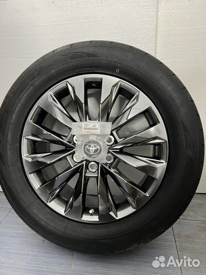 Новые.Оригинал.Toyota Land Cruiser 300