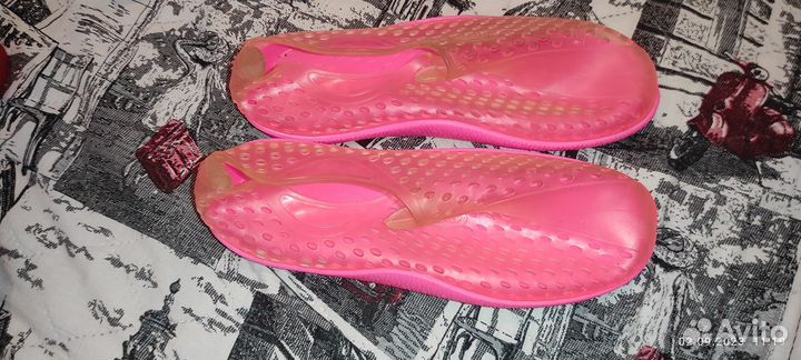 Резиновые тапочки женские для бассейна