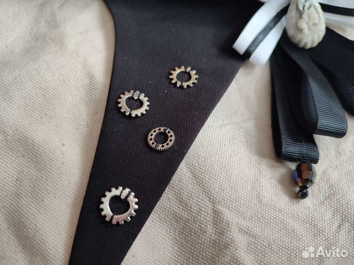 Воротник сьемный с брошкой стимпанк,готик аксесуар