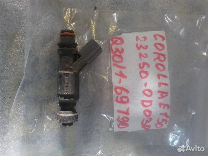 Форсунка инжекторная электрическая Toyota Corolla