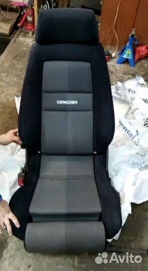 Сиденья Recaro LS откидные купе