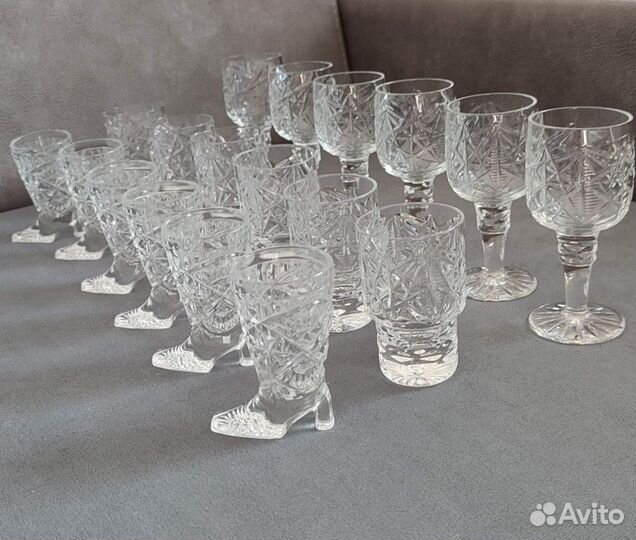 Хрустальные рюмки