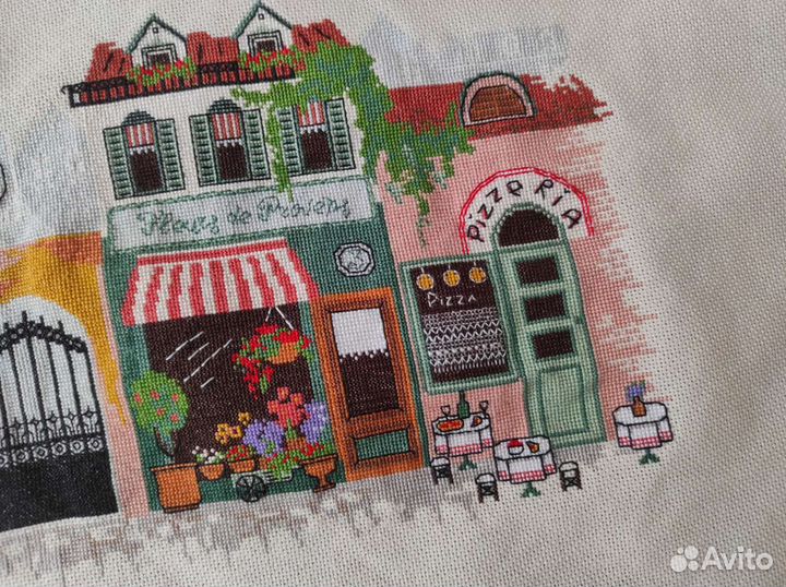 Картина вышитая крестом