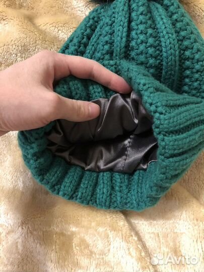 Шапка женская вязаная