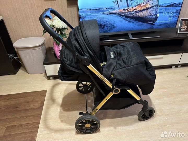 Прогулочная коляска бу