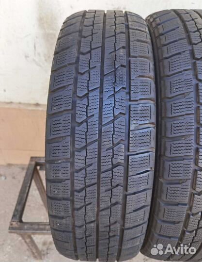 Goodyear UltraGrip Ice Navi Zea 195/65 R15 91Q