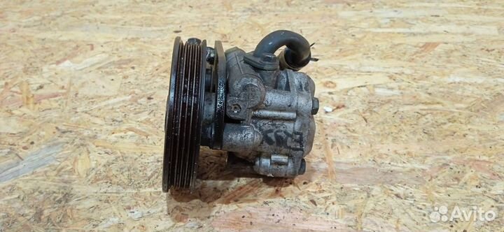 Насос гидроусилителя руля Kia Rio 2002