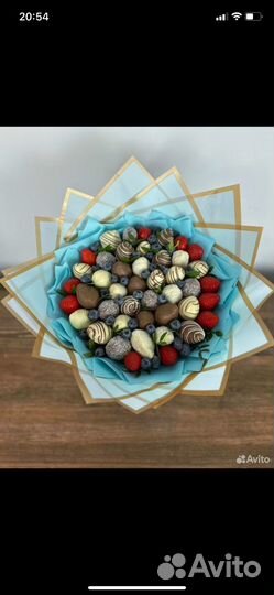 Букет из клубники в шоколаде