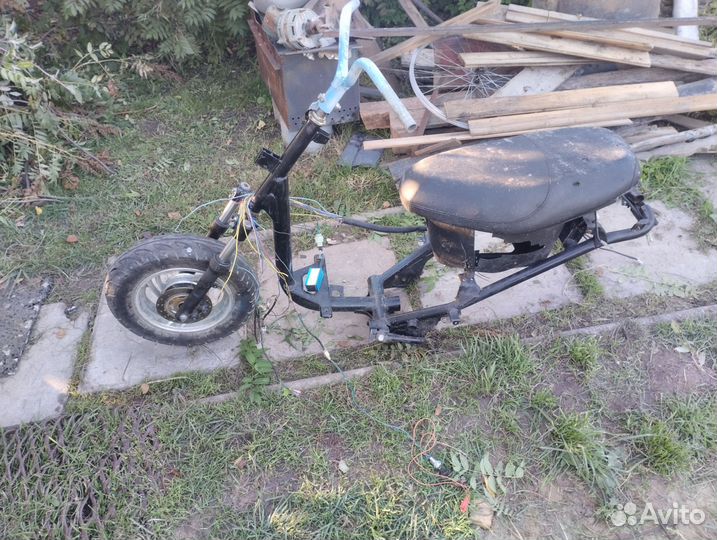 Скутер в разбор