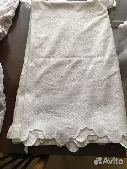 Тюль и темные шторы