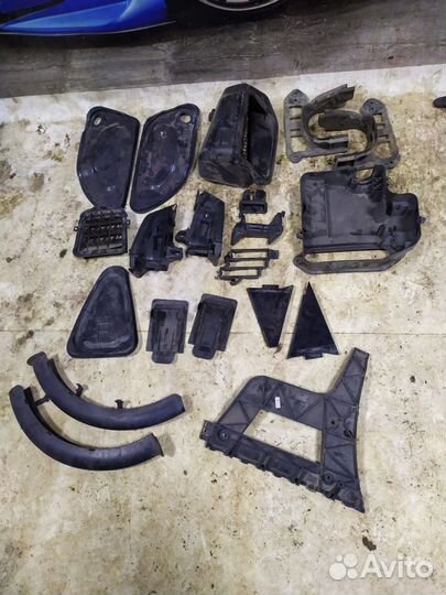 Пластиковые элементы Audi A4 B8