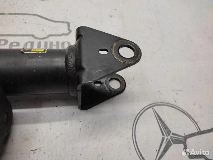 Стойки задние w164 GL-class 273.963