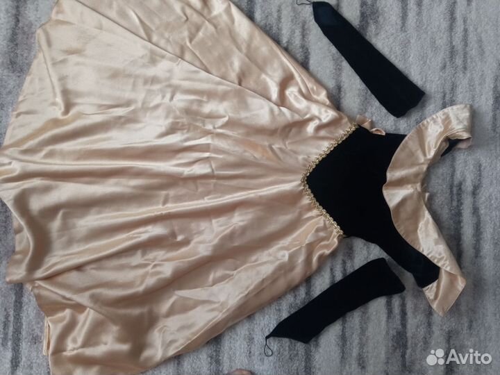 Платье праздничное 122