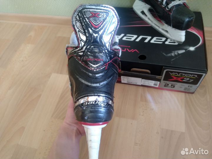 Хоккейные коньки bauer vapor x2.7