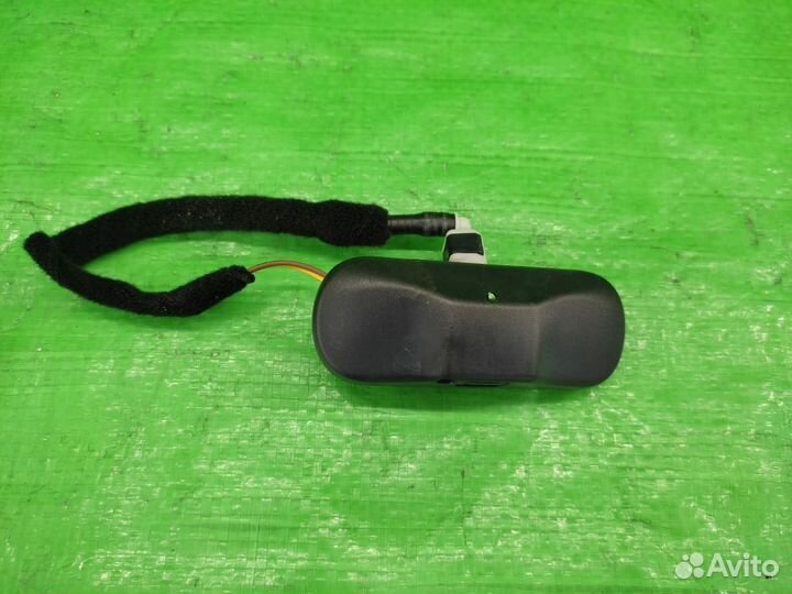 Форсунка омывателя лоб стекла 2 шт 5M0955986C VAG