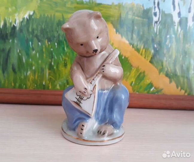 Фарфоровые статуэтки