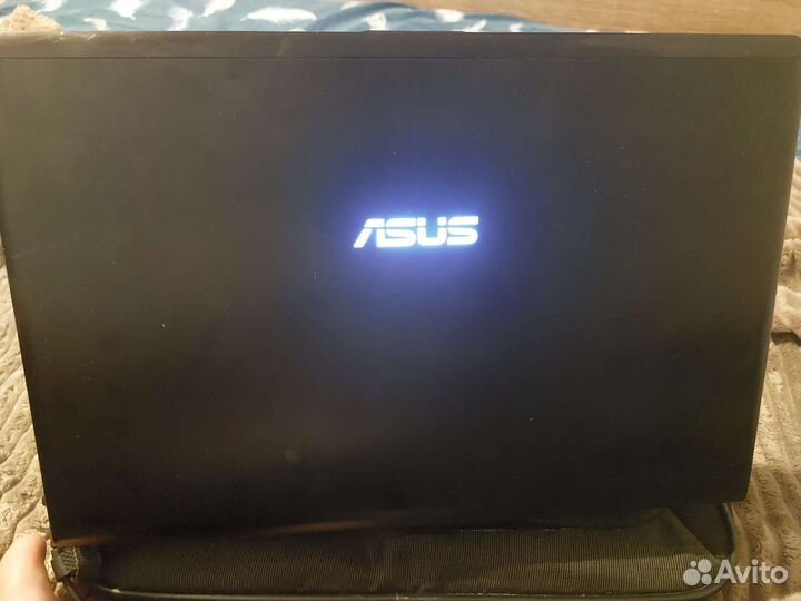 Asus