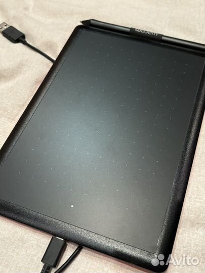 Графический планшет wacom bamboo one s