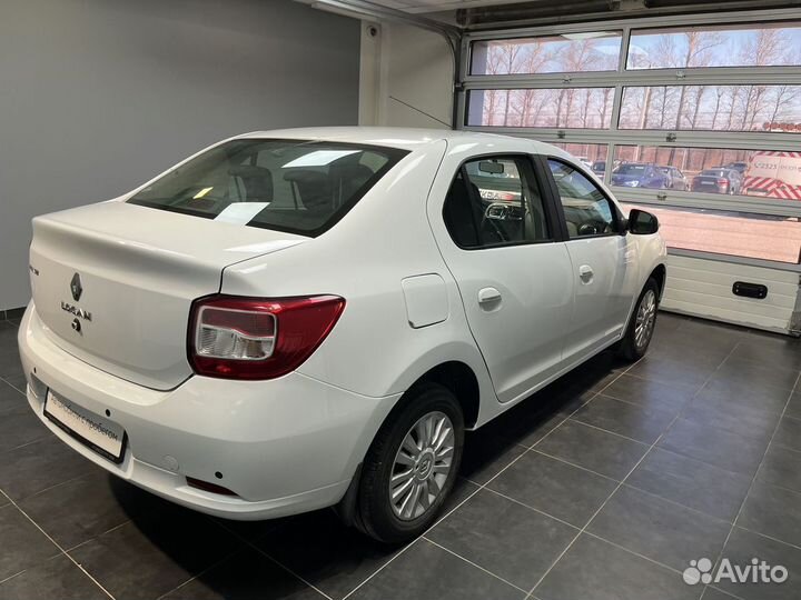 Renault Logan 1.6 AT, 2017, 93 700 км