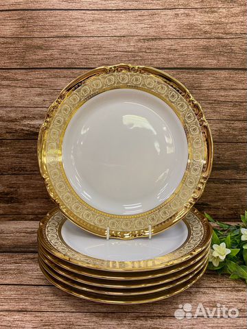 Набор тарелок 