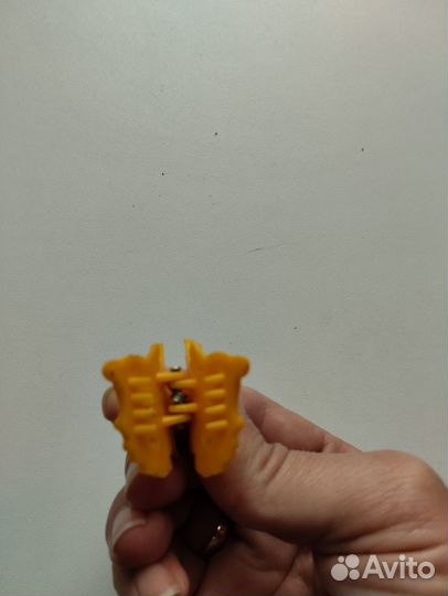 Заколка Пикачу из 90-х