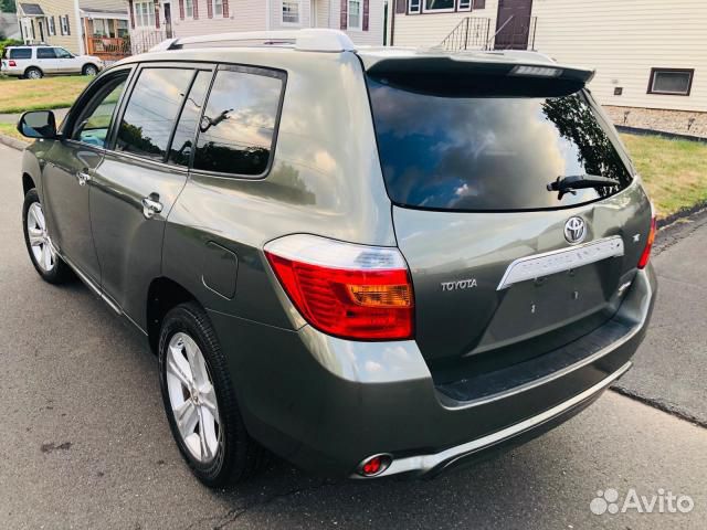 В разборе Toyota Highlander 2 (2009год)