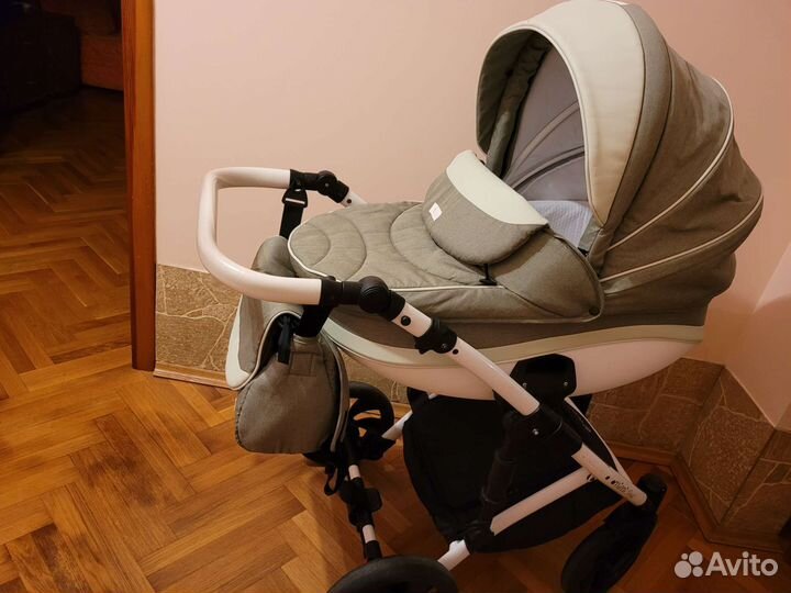 Коляска 3 в 1 Tutis Mimi Style