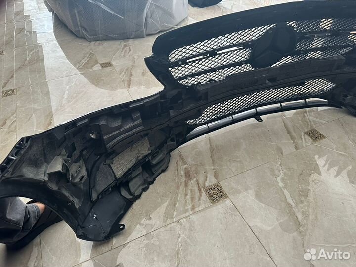 Передний бампер mersedes w205