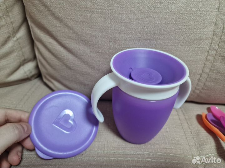 Поильник Munchkin miracle 360. Чашка-непроливайка