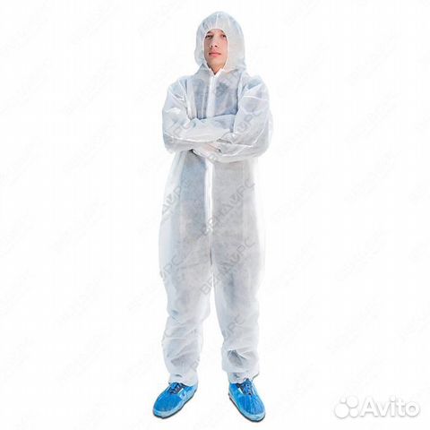 Медицинский защитный костюм-комбинезон